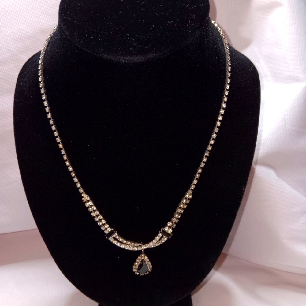 Vintage Rhinestone 18" Necklace with Black Glass Teardrop Pendant EUC